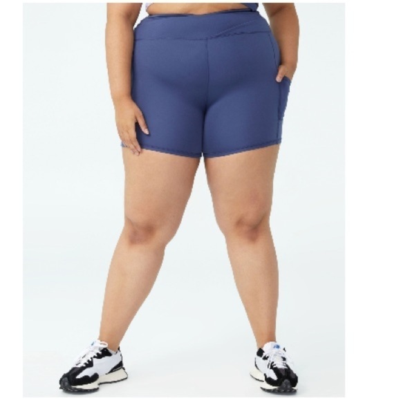 COTTON ON Trendy Plus Size Active Ultra Soft Pocket Bike Shorts size 18 blue new - Picture 2 of 6
